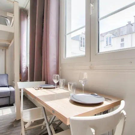 Apartment Montmartre Superbe Free Netflix