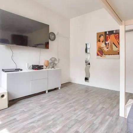 Montmartre Superbe Free Netflix * Paris
