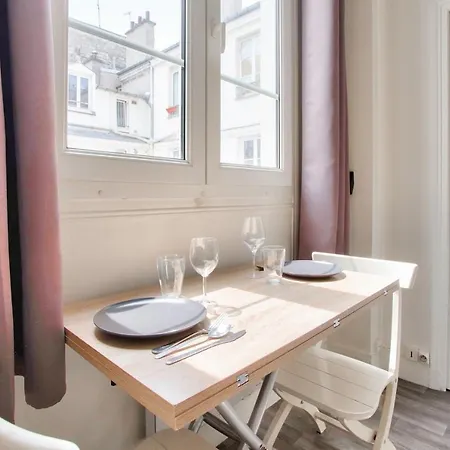 Montmartre Superbe Free Netflix * Paris